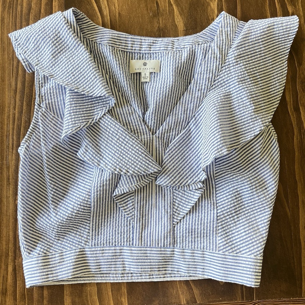 Socialite Striped Ruffle Crop Top Blue And White Side Zip Size Small‎